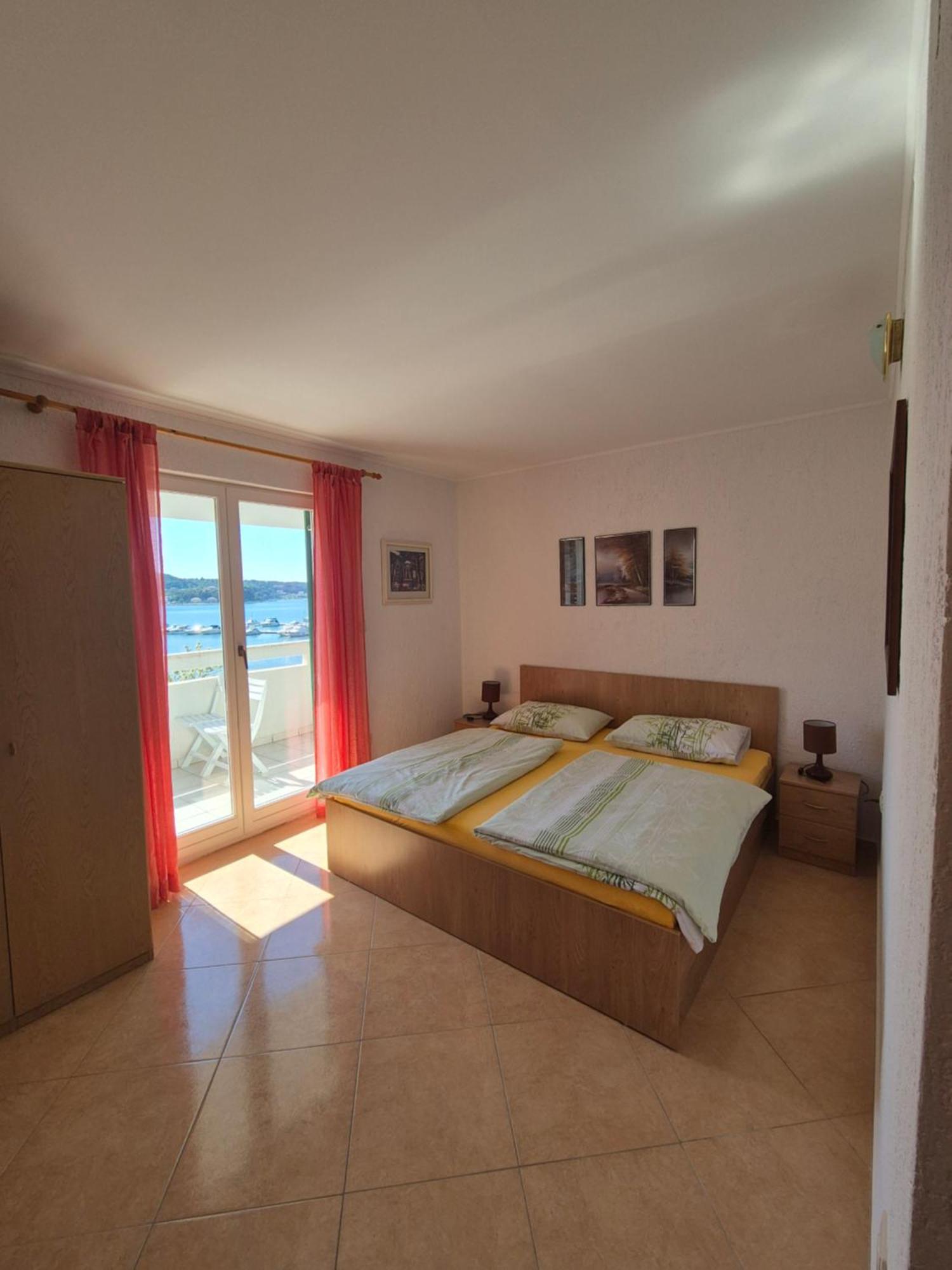 Apartmani Mira Supetarska Draga Exteriér fotografie